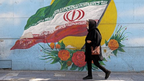 Iran: vers une poursuite de la mobilisation alors que le pouvoir tente de réagir