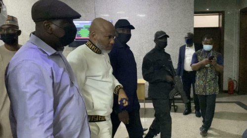 Nigeria: début du procès du leader séparatiste biafrais Nnamdi Kanu, accusé de «terrorisme» et «trahison»
