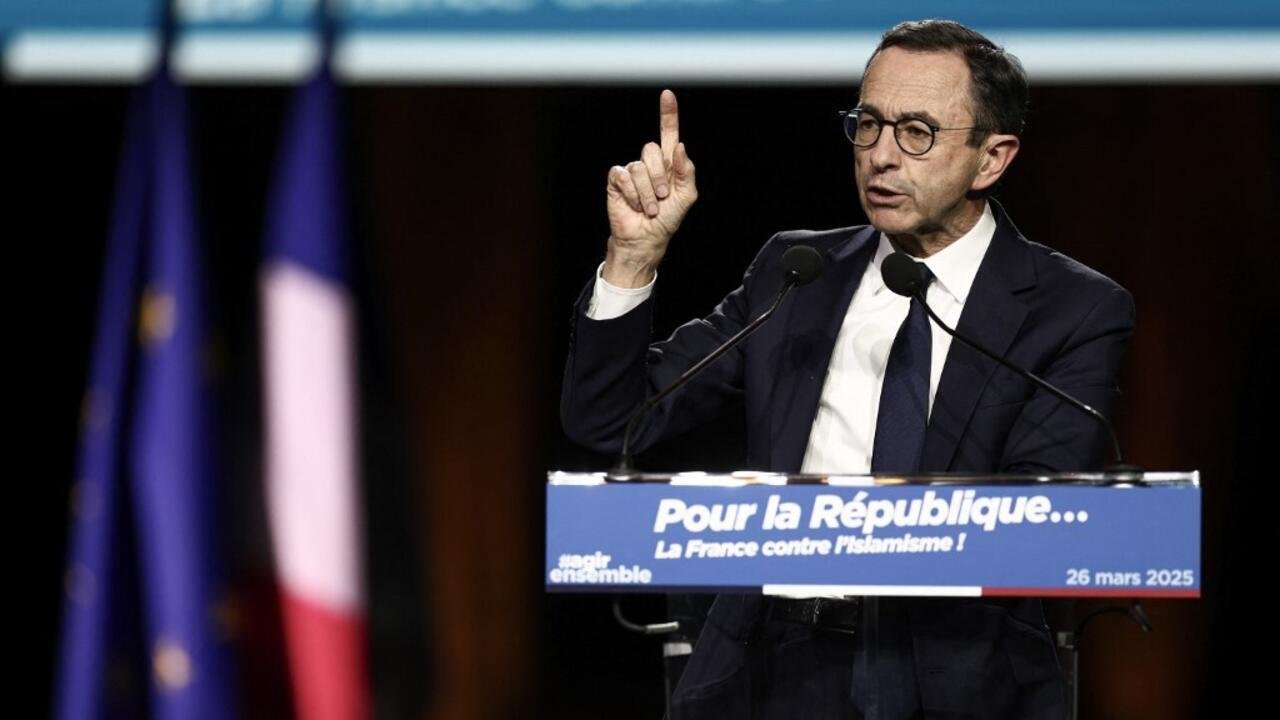 France: Bruno Retailleau fustige l'islamisme lors d'un meeting organisé par un lobby pro-israélien
