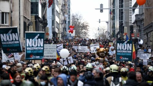 Covid-19: en Belgique, des milliers de manifestants contre les nouvelles mesures sanitaires