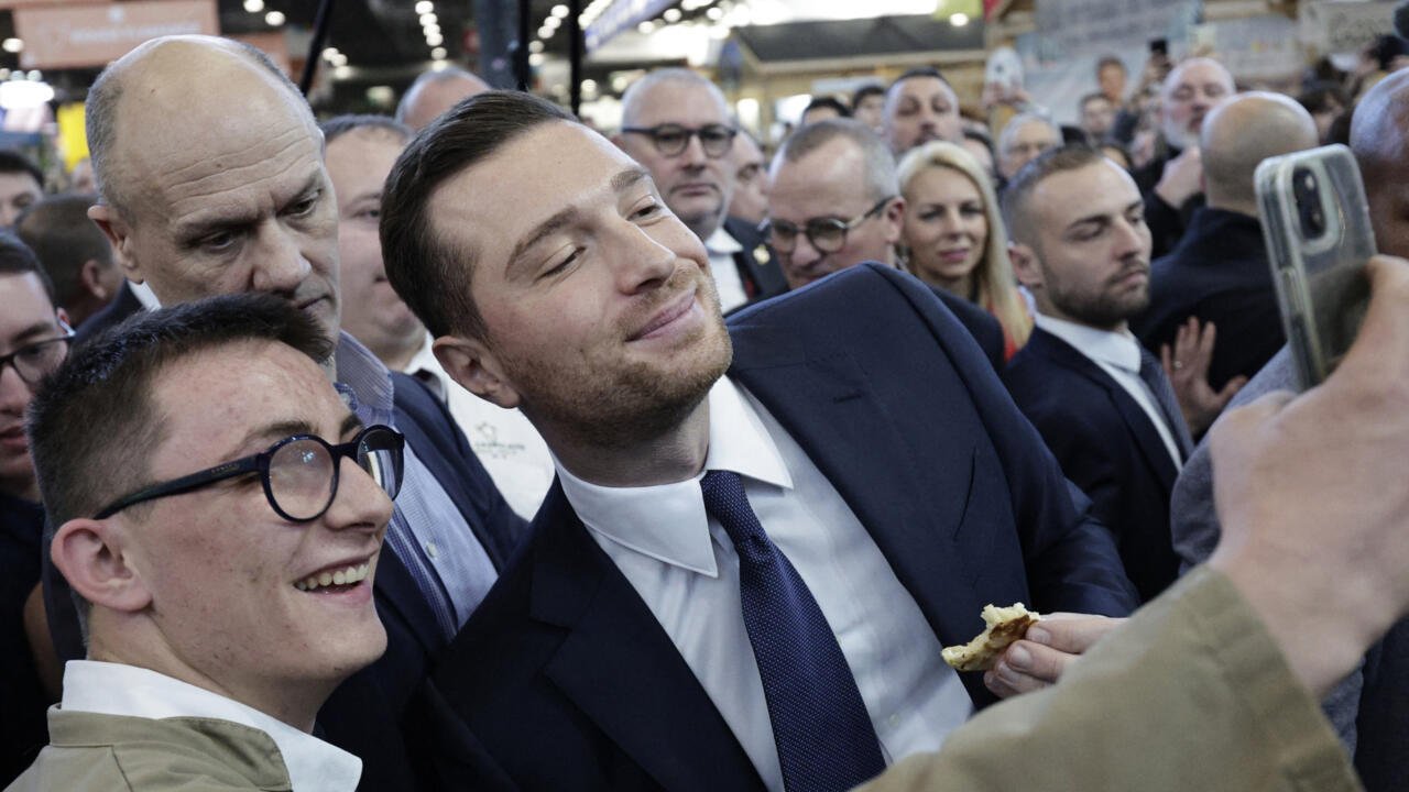 France: visite en terrain conquis pour le président du RN Jordan Bardella au Salon de l’agriculture