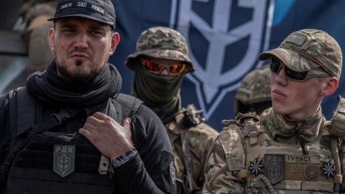 Ukraine: qui sont ces Russes qui ont pris les armes contre leur propre pays?