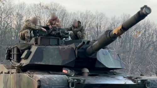 Lignes de défense - Ukraine: des chars Abrams américains face à l'armée russe