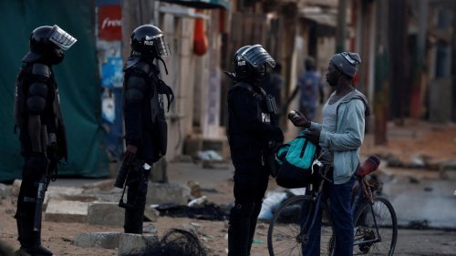 Invité Afrique - Sénégal: «Tout scénario qui exclurait Ousmane Sonko de la présidentielle serait porteur de violence»