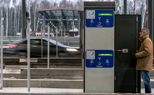В России выросли цены за проезд по платным трассам - Российская газета