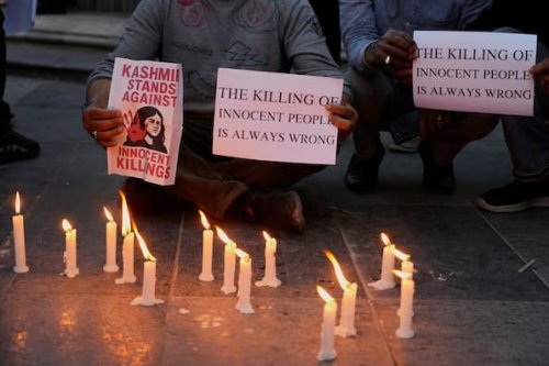 Nach Terror-Anschlag in Kaschmir: Indien wirft Pakistaner aus dem Land