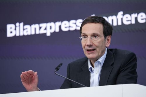 DB-Finanzchef Holle wechselt von der Bahn ins Kanzleramt