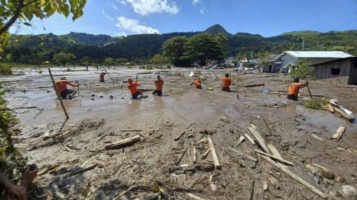Philippinen: Fast 100 Tote und Dutzende Vermisste durch Tropensturm