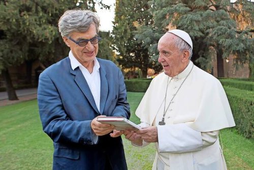 Von Franziskus bis Fiktion: Die 10 besten Papstfilme und -serien und wo man sie sehen kann