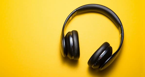 Podcast Charts Deutschland: Die Top 10 bei Spotify und iTunes (25.4.2025)
