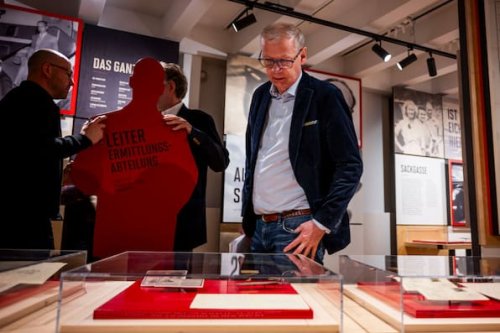 Günther Jauch unterstützt Eichmann-Ausstellung – persönliche Verbindung zu Zeitzeugin