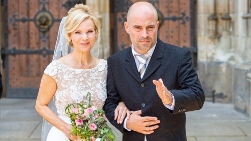Andrea Kathrin Loewig: TV-Star aus „In aller Freundschaft“ heiratet in Leipzig