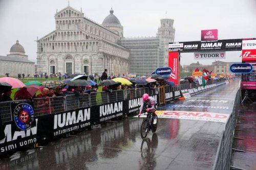 Giro d’Italia 2025 heute live: Etappe 12, TV-Übertragung, aktuelle Führung