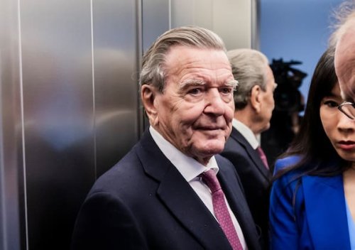 Gerhard Schröder (SPD) fordert staatlich finanziertes Büro – Klage vor Bundesverwaltungsgericht