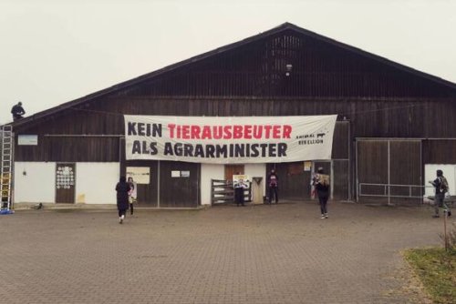 Protest bei CSU-Politiker: Was steckt hinter „Animal Rebellion“?