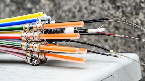 Glasfaser-Anschluss als Wertsteigerung? „Finanztip“ hat bei einer Rechnung Zweifel