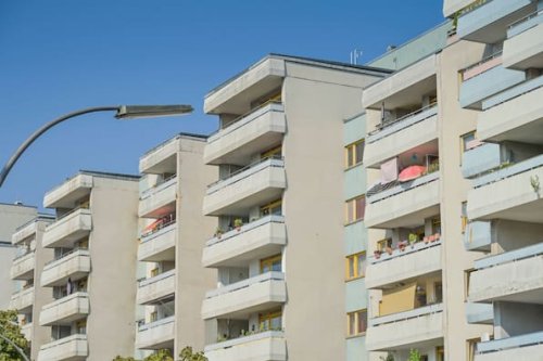 Bürgergeld: Mehr Haushalte zahlen fürs Wohnen drauf