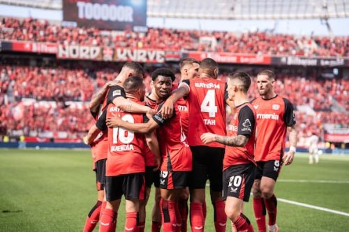 Bundesliga: Leverkusen vertagt Bayern-Meisterfeier – BVB auf Europacup-Kurs