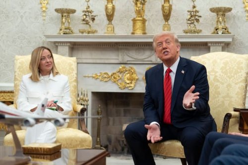 Meloni bei Trump: Sprachlos im Oval Office