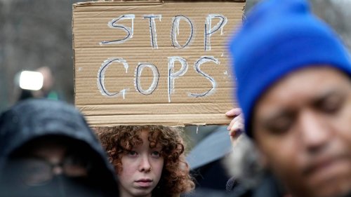Schusswaffe in Mund gesteckt und abgedrückt: Weitere Polizeigewalt gegen Schwarze in den USA