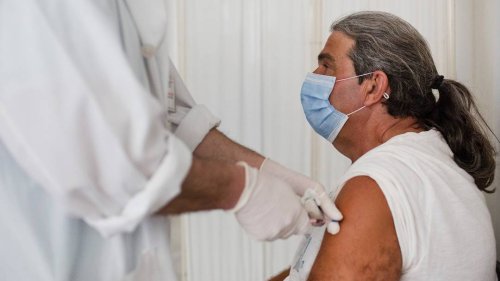 Impfpflicht in Griechenland: Ungeimpfte Senioren zahlen jetzt 100 Euro - pro Monat