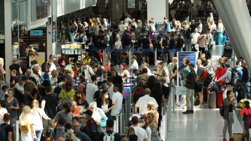 Müssen Reisende im Sommer 2023 wieder mit einem Flugchaos rechnen?
