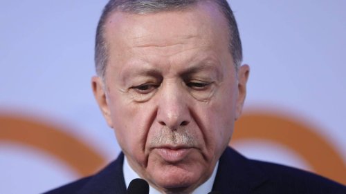 Spekulationen über Gesundheitszustand: Erdogan sagt krankheitsbedingt Termine ab