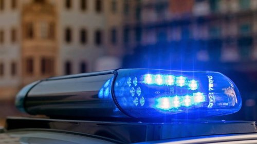 Betrunkener Passagier randaliert im Flieger – außerplanmäßige Landung
