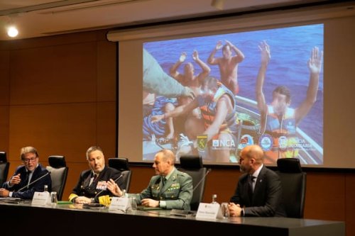 U-Boot mit fast 7 Tonnen Kokain vor Azoren beschlagnahmt