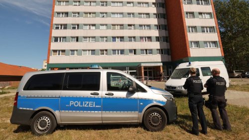 Polizeieinsatz in Rostock: Schüsse in Bein und Oberkörper