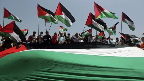 Steinwürfe und Auseinandersetzungen beim Flaggenmarsch in Jerusalem