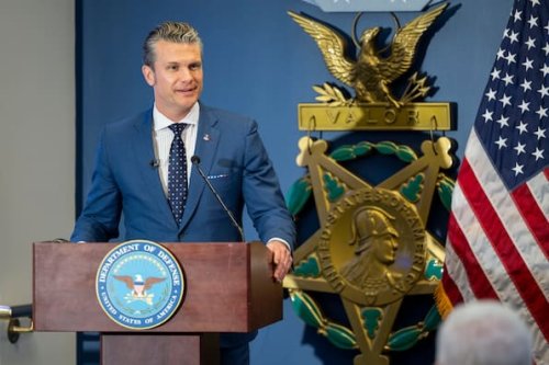 US-Verteidigungsminister teilte geheime Militärpläne im Chat mit Ehefrau