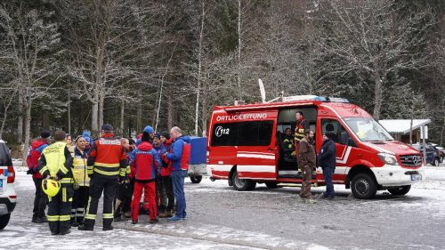 Kleinflugzeug über Bayerischem Wald abgestürzt: zwei Menschen sterben