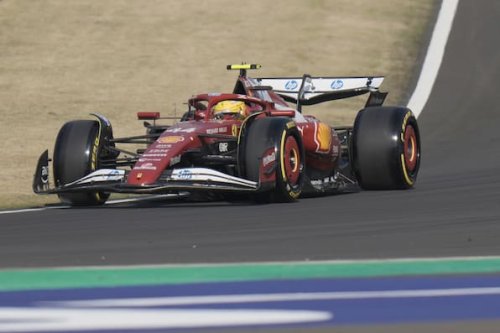 Erster Ferrari-Erfolg: Hamilton rast auf Pole Position für Sprintrennen