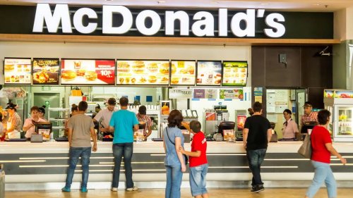 „Greenwashing“ oder echter Umweltschutz? McDonald’s will plastikfreies Spielzeug im Happy Meal