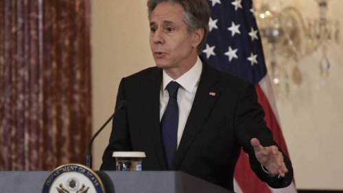 „Alle Optionen sind auf dem Tisch“: US-Außenminister schließt Krieg mit Iran nicht aus