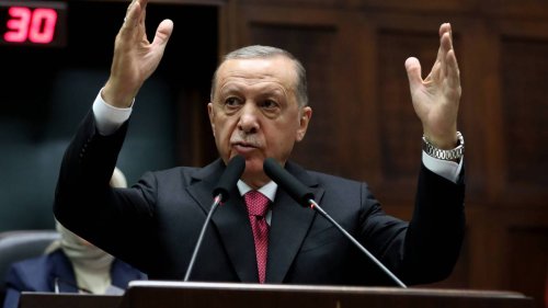 Unerwartete Post aus der Türkei: Statt neuer Drohungen gratuliert Erdogan dem griechischen Volk