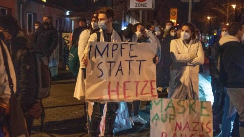 Medizinstudierende in Dresden von Polizei eingekesselt: Spendenaufruf hat große Resonanz