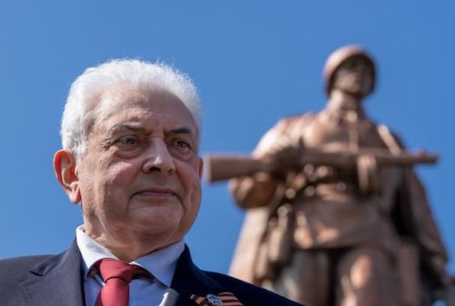 Elbe Day: Russischer Botschafter Netschajew kommt auch ohne Einladung