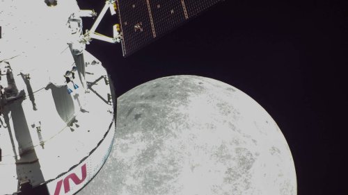 „Artemis 1“: Nasa-Mission in Umlaufbahn des Mondes eingeschwenkt