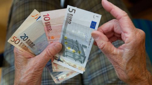 Antragsfrist bei Härtefallfonds für Ostrentner soll verlängert werden
