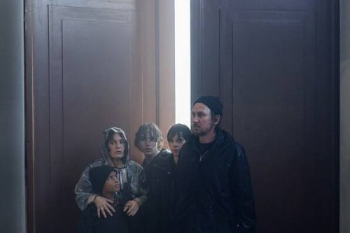 „Das Licht“ - Tom Tykwer kehrt aus „Babylon Berlin“ zum Kino zurück