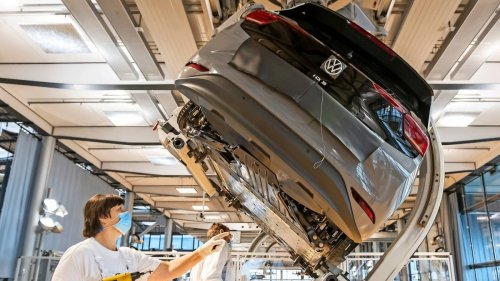 Autoprofessor Dudenhöffer: „Wir werden den Hochlauf des E-Autos spätestens 2024 beerdigen müssen“