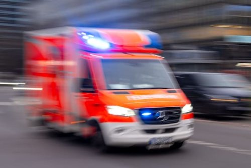 Unfall bei Mopedausfahrt – ein Toter, zwei 16-Jährige schwerverletzt