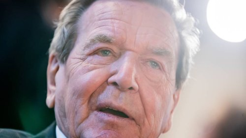 Altkanzler Schröder wirbt erneut für Verhandlungen mit Putin