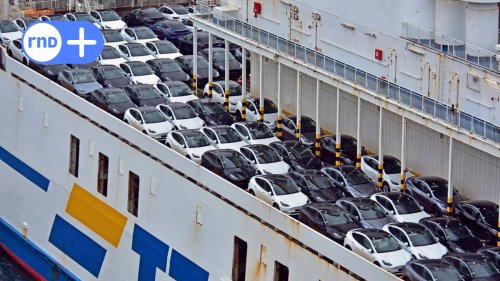 Beliebte Urlaubsfähre transportiert jetzt Teslas: Was steckt hinter dem geheimen Einsatz?