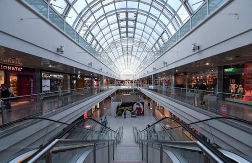 München: Vermeintliche Schüsse – Panik in Olympia Einkaufszentrum