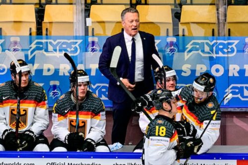 Loch im Eis bei der Eishockey-WM in Dänemark
