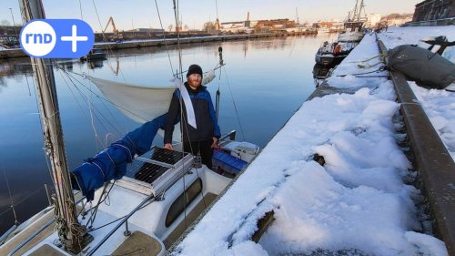 Obdachloser wohnt in Lübeck seit Monaten auf Segelboot – und wird nun vertrieben