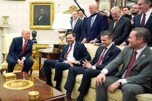 Chat-Affäre: Skandal um bei Signal geteilten Militärplan wird auch für Donald Trump gefährlich